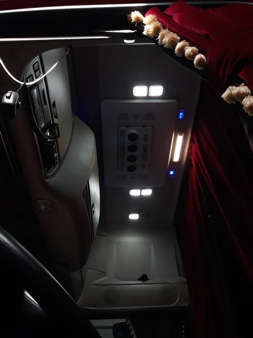 Innenraum LED Leuchten zweifarbig - Passend für DAF XF 105/106, LF & CF