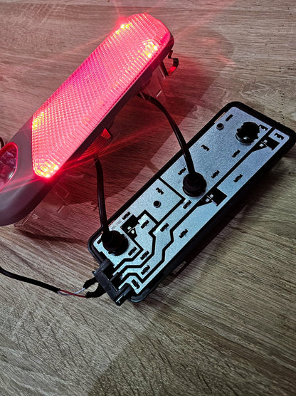 Innenraum LED Leuchten zweifarbig (Weiss/Rot) -  Passend für Scania S/R/G/P/L/XT Next-Gen 2016+