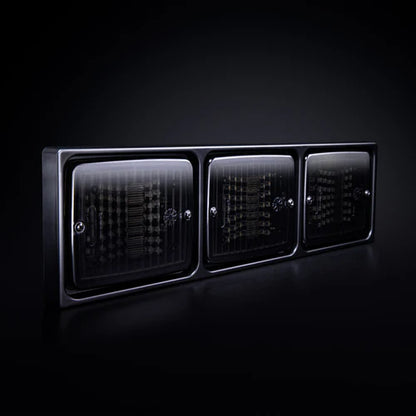 |STRANDS| IZE LED FRAME (3x Quadrate)