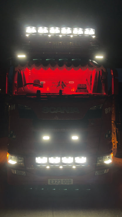 Innenraum LED Leuchten zweifarbig (Weiss/Rot) -  Passend für Scania S/R/G/P/L/XT Next-Gen 2016+