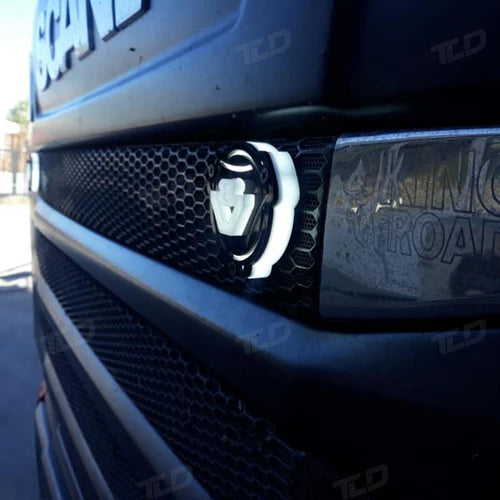 3D LED Grillplakette (8cm) - Muster "V8"