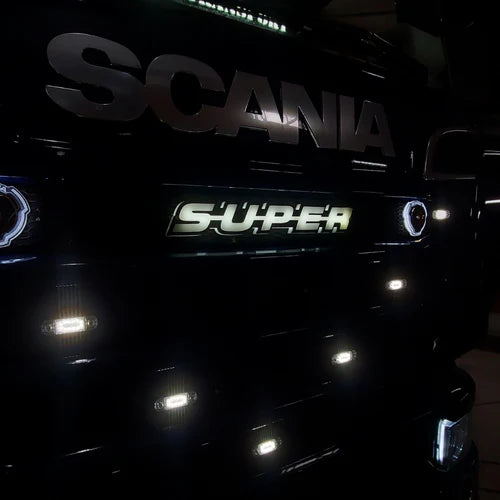 "SUPER" 3D-LED Badge