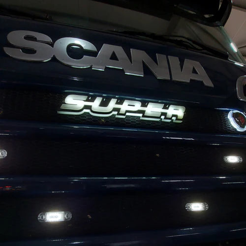 "SUPER" 3D-LED Badge